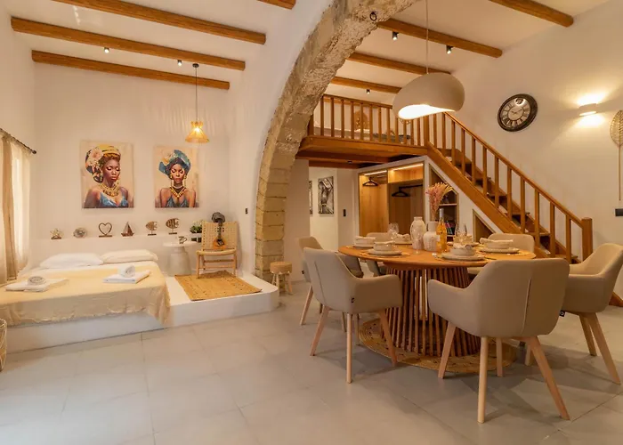 Antonis Traditional House 阿凡投