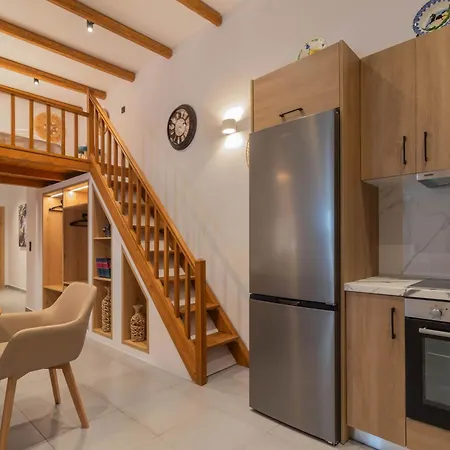 Antonis Traditional House Apartamento