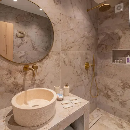 Antonis Traditional House Apartamento