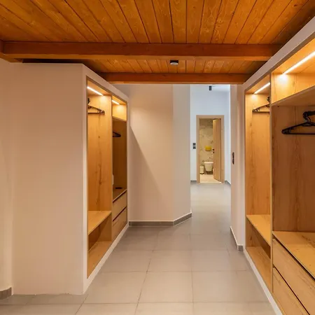 Antonis Traditional House 아파트 아판토우