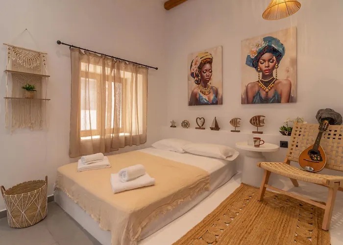 Antonis Traditional House