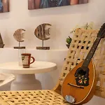 Antonis Traditional House *