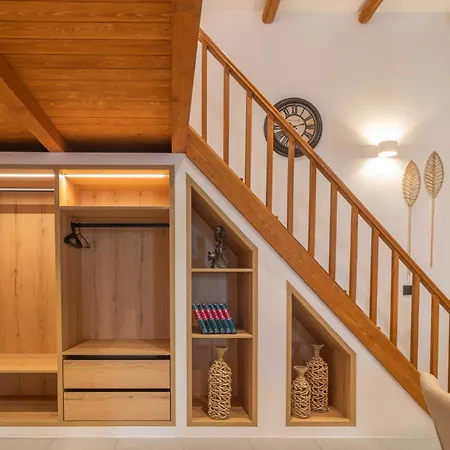 Antonis Traditional House Apartament