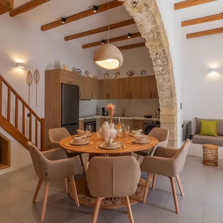 Antonis Traditional House Apartamento